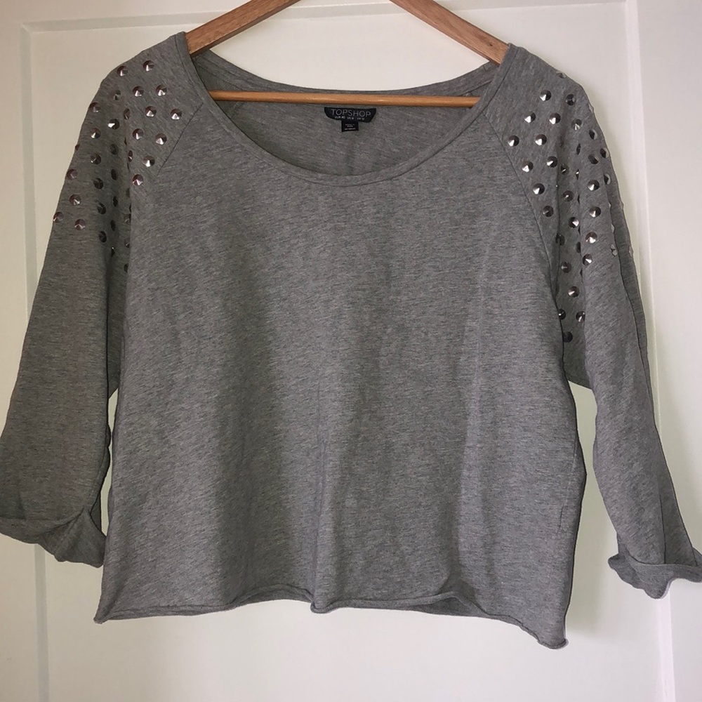 Top shop sweatshirt.